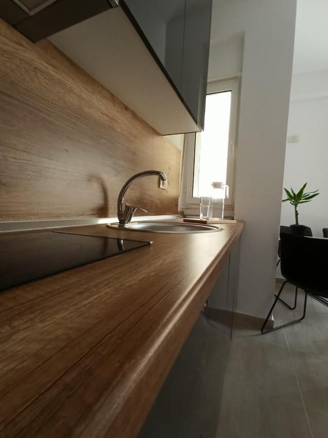 Apartments Hi-Tech Durres Bagian luar foto